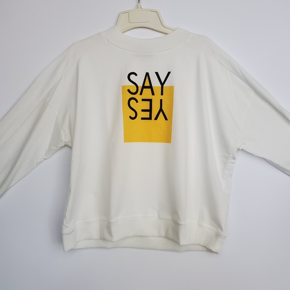 NWT Graphic Sweatshirt size XL - Picture 3 of 8